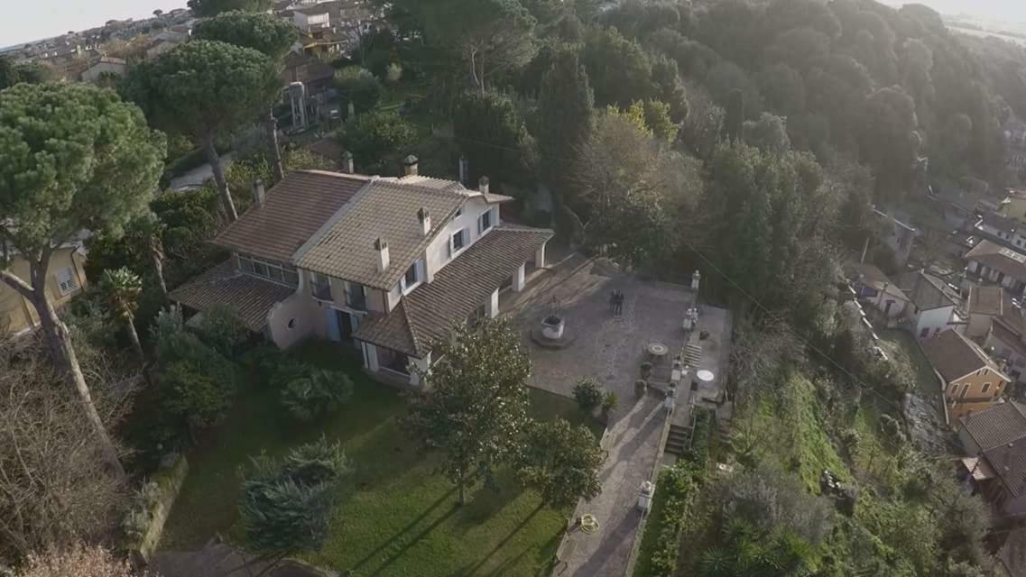 La Villa Di Augusto Anguillara Sabazia Exterior photo